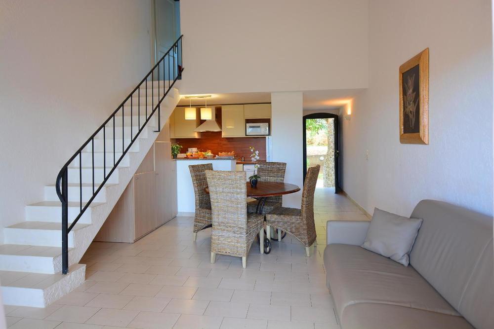 Residence Les Bell'Ombres Cargese Bagian luar foto